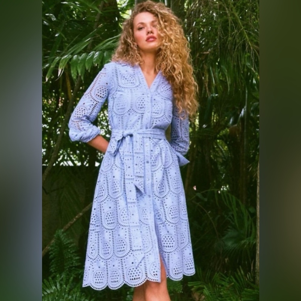 NWT Lilly Pulitzer Eira Shirtdress, JACARANDA BLUE
PINEAPPLE TILE EYELET size 4